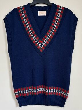 Pendleton vintage USA virgin wool navy blue V-neck preppy cottage sweater vest M